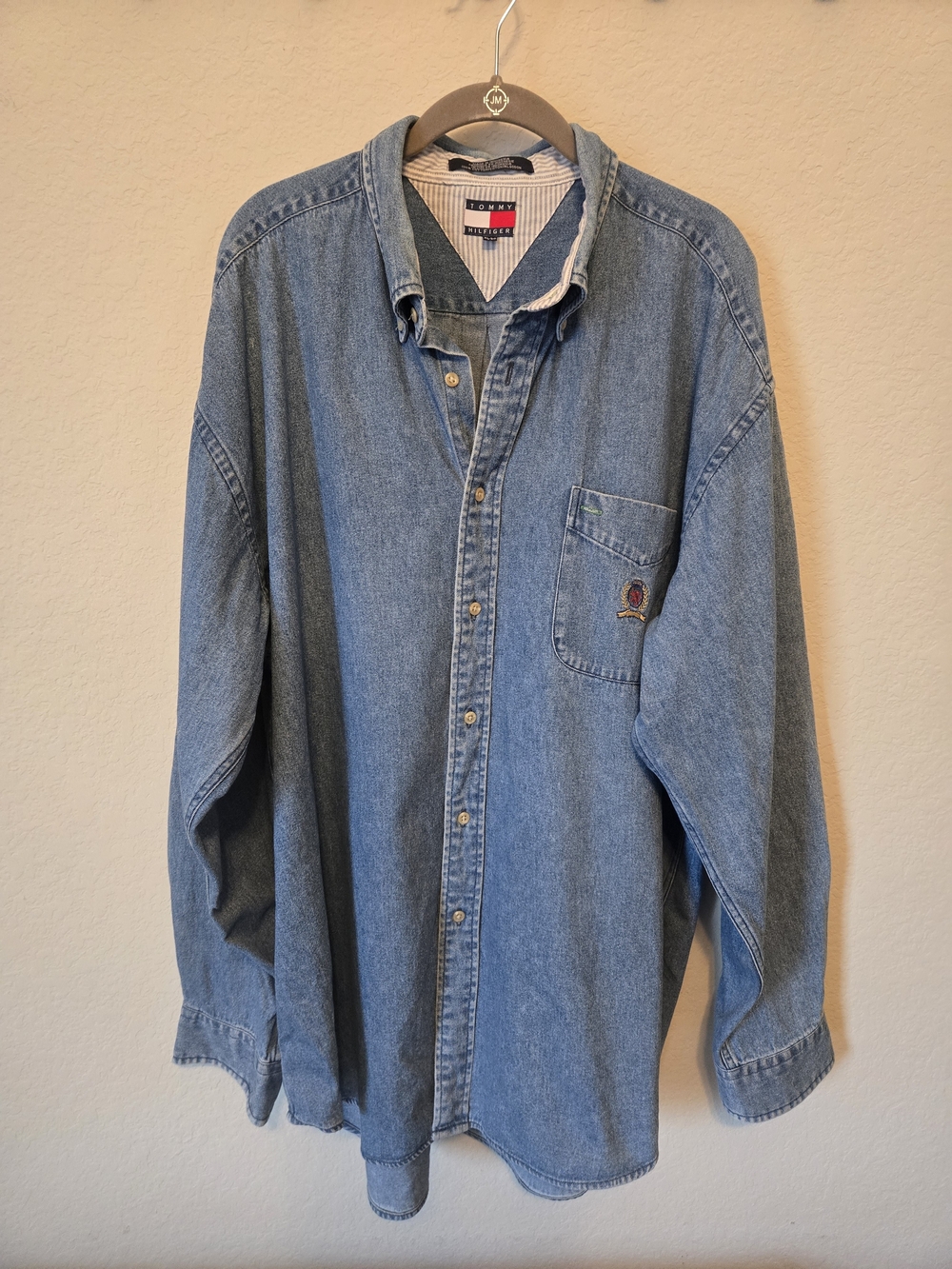 Tommy Hilfiger Men's Light Blue Denim Button-Down Shirt